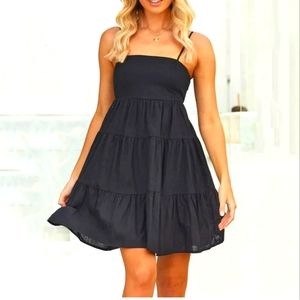 🆕 OLD NAVY Flowy Tiered Dress / Small